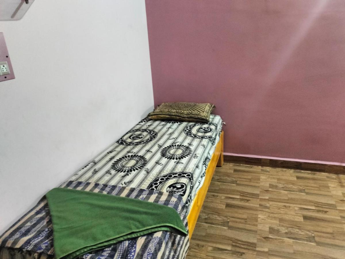 Prajwal Home Stay Hampi Buitenkant foto