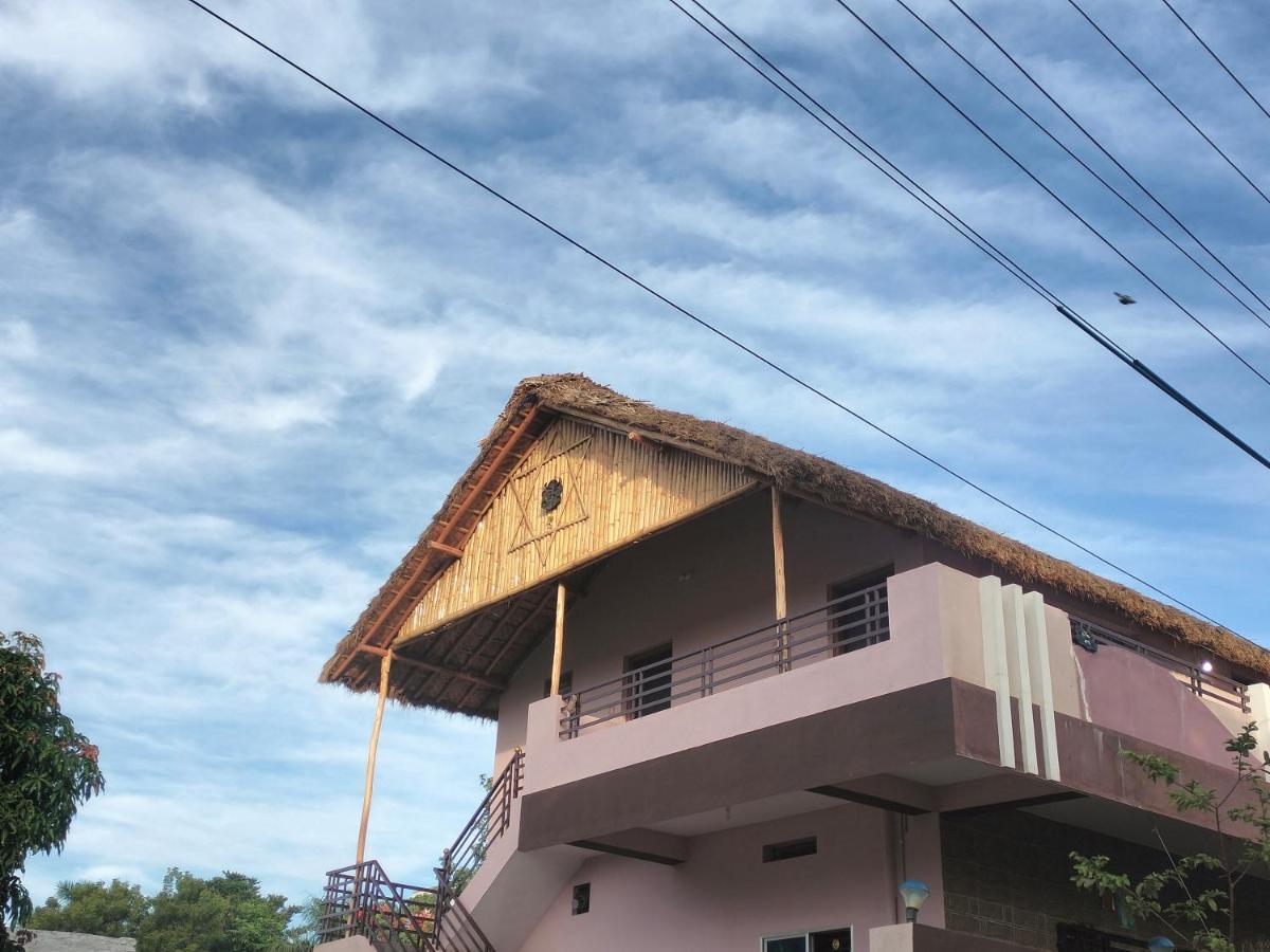 Prajwal Home Stay Hampi Buitenkant foto