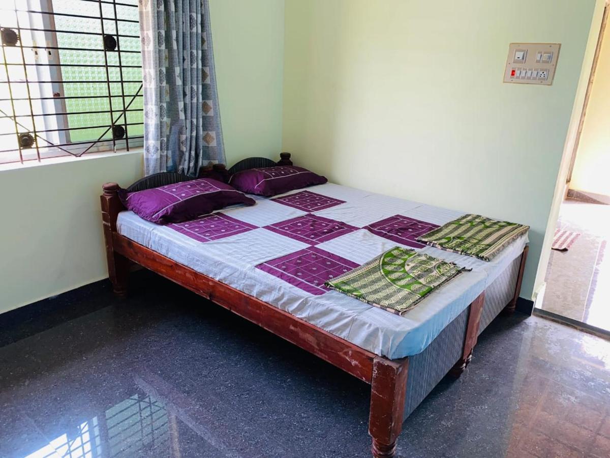 Prajwal Home Stay Hampi Kamer foto