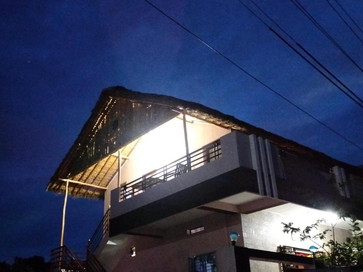 Prajwal Home Stay Hampi Buitenkant foto