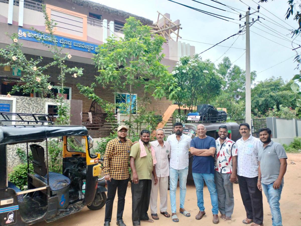 Prajwal Home Stay Hampi Buitenkant foto