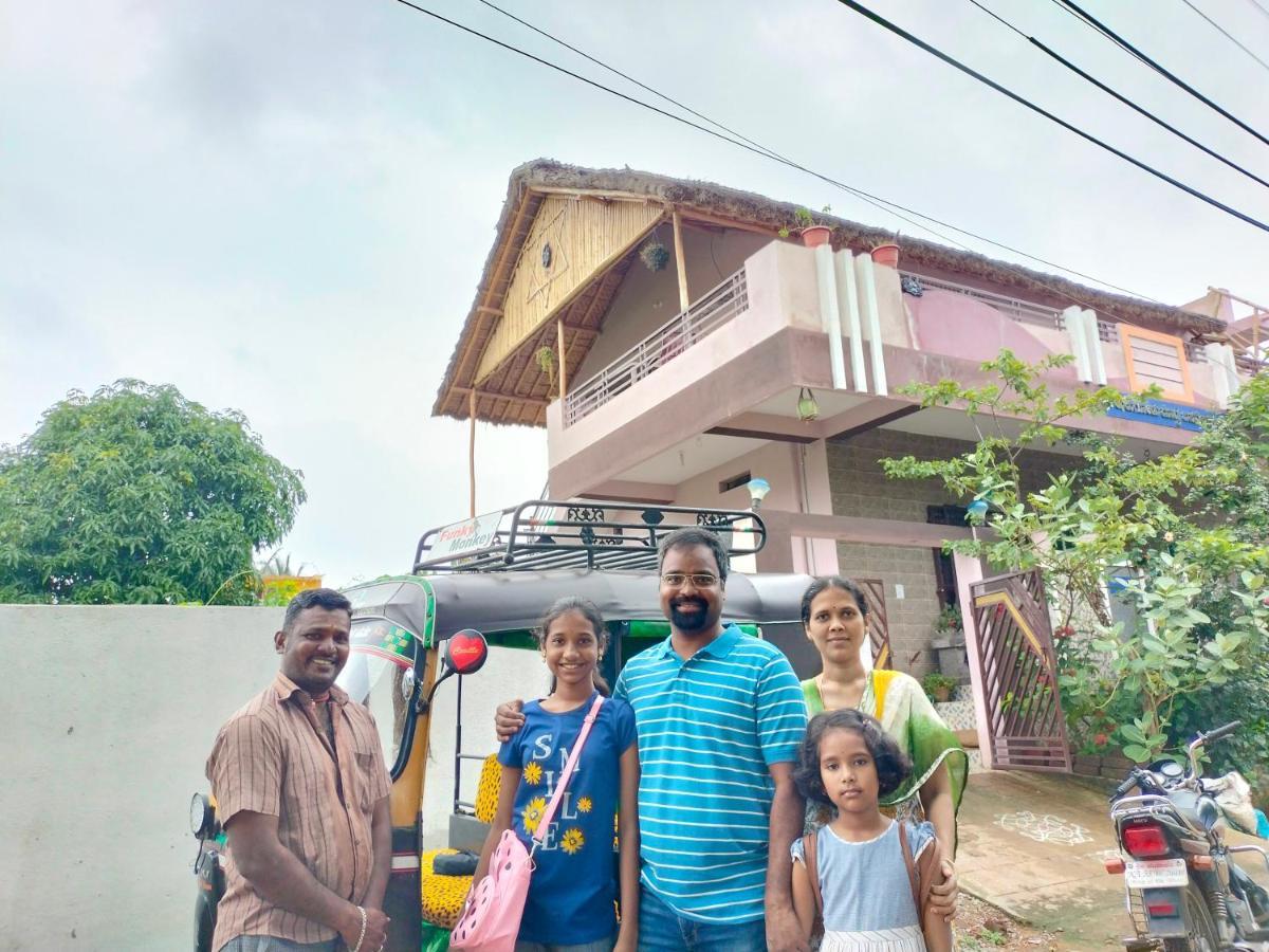 Prajwal Home Stay Hampi Buitenkant foto